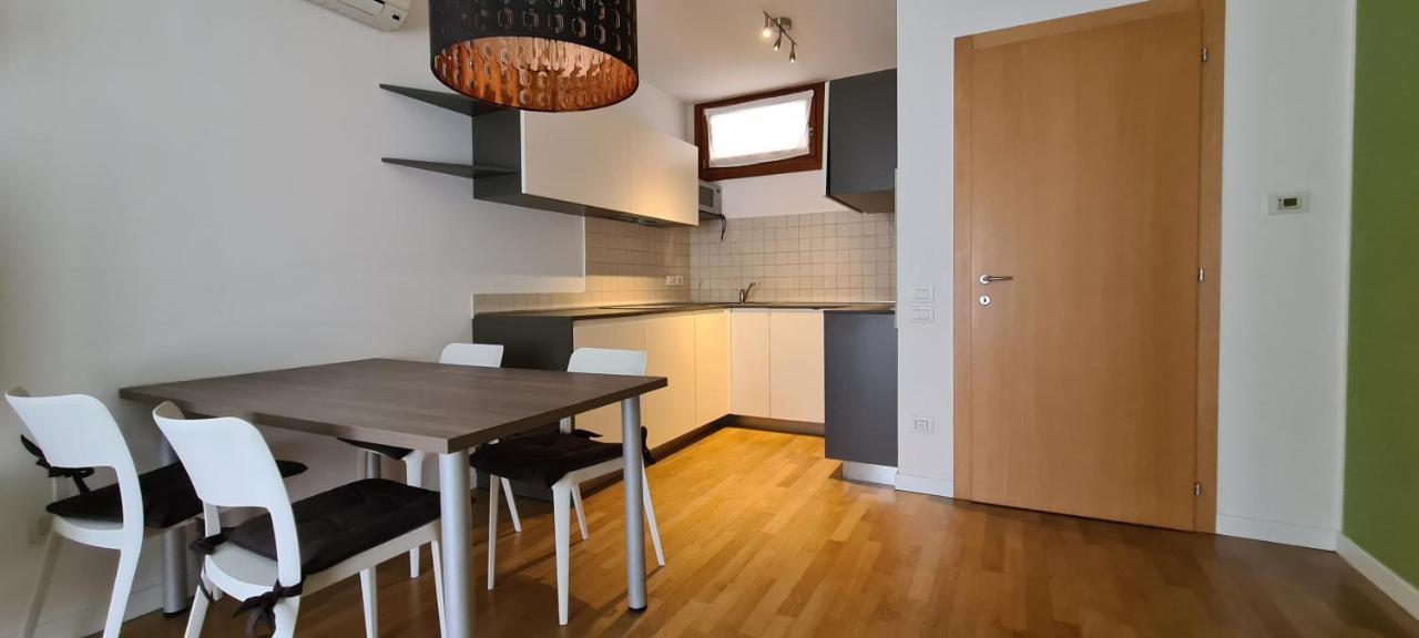 Garda Lake Aloha Apartments Torbole Sul Garda Exteriör bild